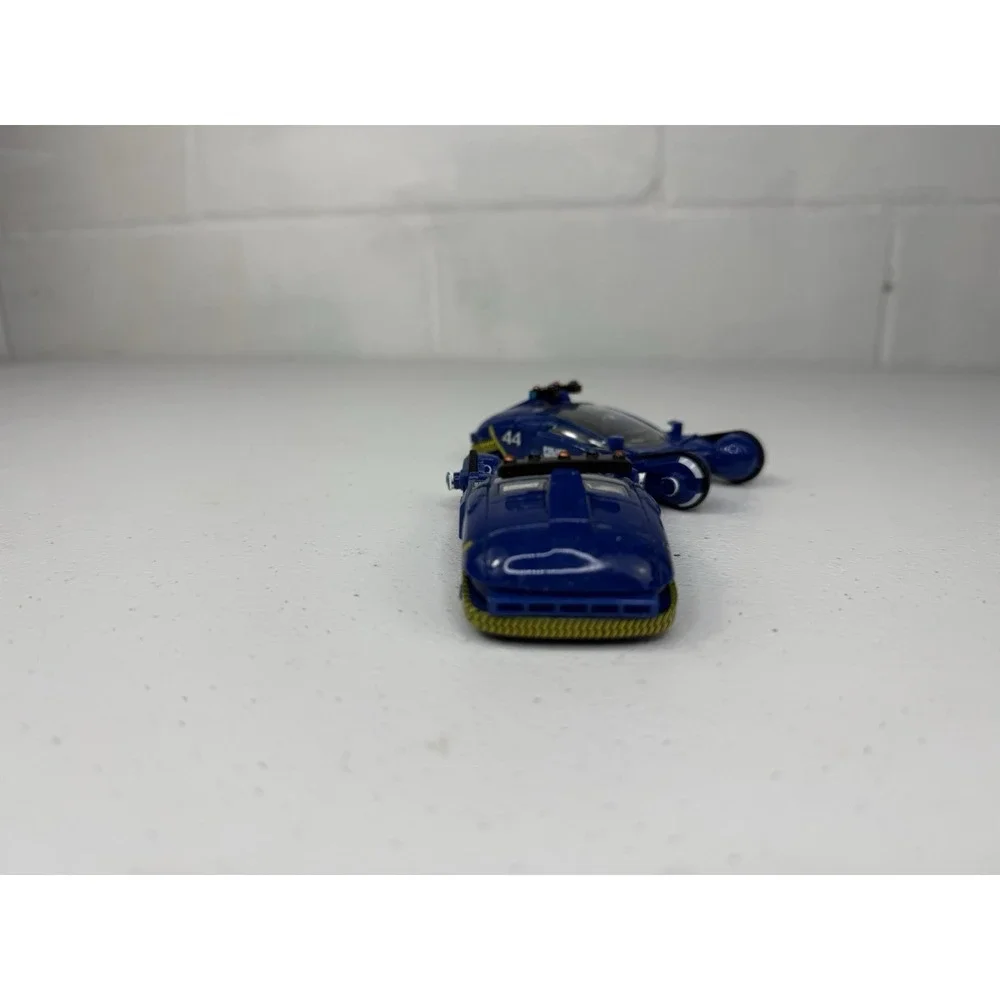 Blade Runner Police Spinner Miniature CarMovie Collectible